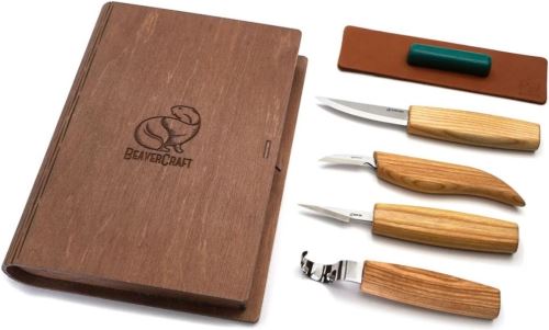 BeaverCraft řezbářská sada Set of 4 Knives in Book Case